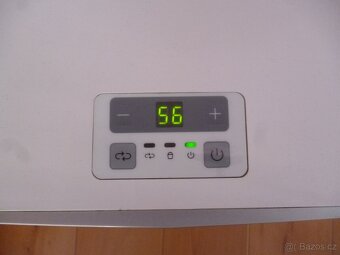 Odvlhčovač ARISTON - 11 litrů vody za den - nevyužitý - 3