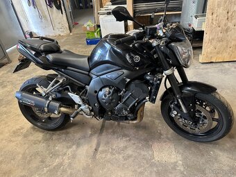 Yamaha fz1 - 3