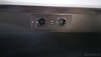 Herní stůl se zásuvkami a usb - 3