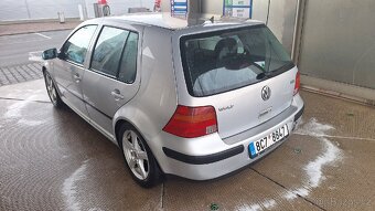 VW GOLF 4 - 3