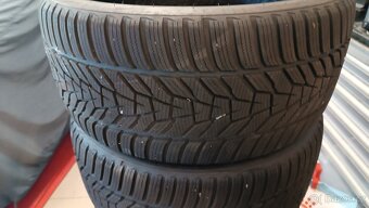 255/35/19 zimní - 3