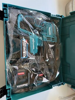 Vrtací aku kladivo Makita - 3