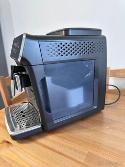 Kávovar Philips EP2224/40 Automaticky kavovar 2200 - 3