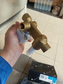 Podomítková baterie LEVANTA OPTIMA - 3