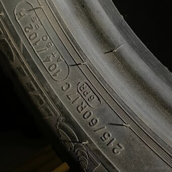 Zimní pneu 215/60 R17C 104/102H Michelin 7,5-8mm - 3