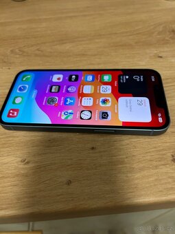 iPhone 14 256 GB - 3