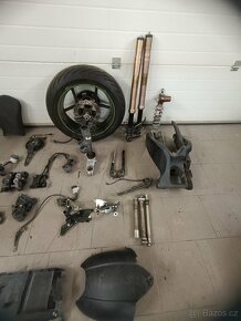 Kawasaki zx10r 2008-2010 díly - 3