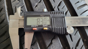 99% letní pneu Barum 215/60/17, stav nových, sada - 3