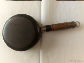 Litinová pánev malá - 3