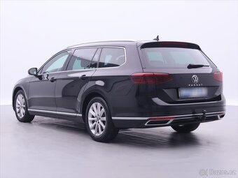 Volkswagen Passat 2,0 TDI DSG Elegance Matrix DPH (2021) - 3