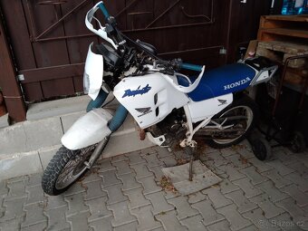 Honda NX 250 Dominátor - 3