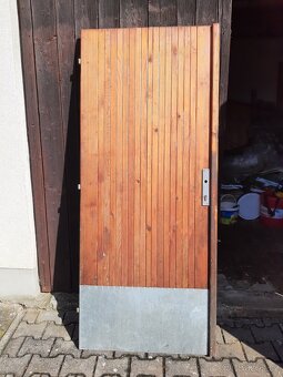 Dveře, pravé vstupní - 3