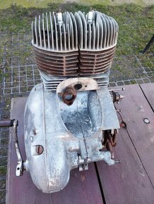 Motor Jawa 350 - 3