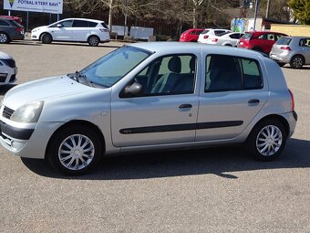 Rnault Clio 1.2i r.v.2004 stk:3/2027 - 3
