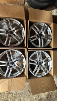 Alu kola DEZENT 7Jx17H2 ET49 5x112 - 3