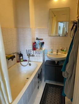 Stylový a světlý byt 3+1 v srdci Košíř – 83,5 m², poslední p - 3