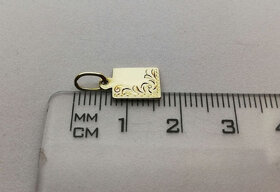 Zlatý přívěsek destička 0,65g, 14 kt, 585/1000 - 3