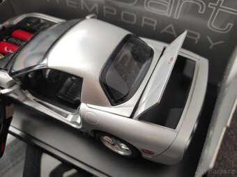 Chevrolet Corvette C5 Z06 Autoart - 3