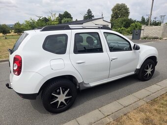 Dacia Duster 4WD 1.6i 77kw jen 63.841km 4x4 tažné zařízení - 3