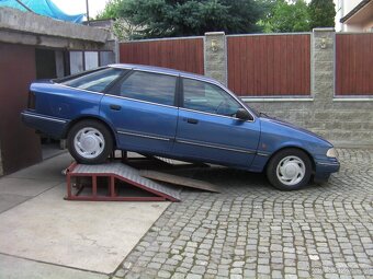 Ford Scorpio 2,9 bez dokladů - 3