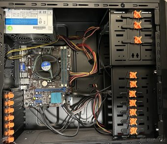 Stolní PC-Intel i3, 8GB RAM, 1 TB HDD, 128 GB SSD - 3