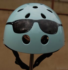 Mini Hornit dětská přilba s blikačkou velikost S 48-53 - 3