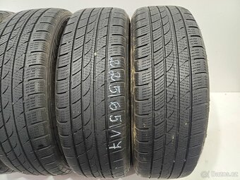 Zimní pneu 225/65/17 Tracmax - 3