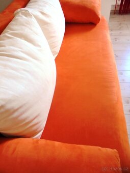 Rozkládací pohovka+polštáře - 3