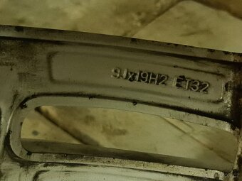 AUDI A8 4H original disky R19 - 3