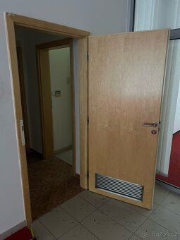 Dvere s oblozkamy - 3