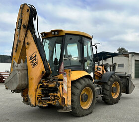JCB 4CX traktorbagr - 3
