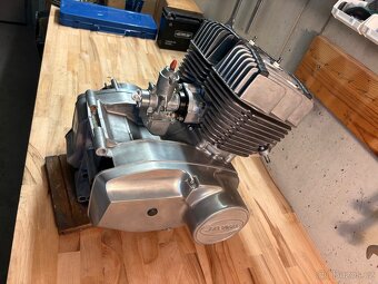 Motor Jawa 350/638 - 3