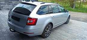 Škoda Octavia III face,Navi, vyhrevy,xenony - 3