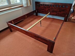 Manželská postel 180 x 200 masivní dřevo - 3