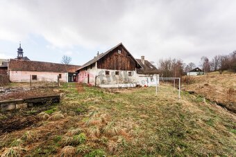 Prodej rodinného domu v Lipné u Potštátu, 400m2, pozemek 4.9 - 3