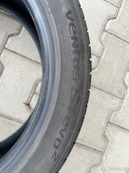 Hankook 225/45 R17 - 3