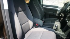 VW Touran 1.6tdi 77kw CAY 2012 man 6 na ND 105tkm - 3
