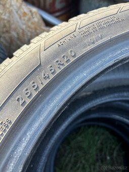 Zimní pneu Dunlop 255/45/20 - 3