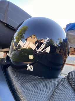 Helma na motorku skútr vel.L - 3