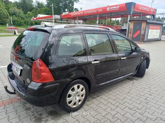 Pevgeot 307 - 3