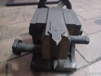 Opěrný hrot koník - 3