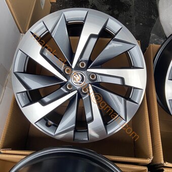NOVÁ HALTI 19" ŠKODA ALU ANTRACIT KODIAQ 2 - 3