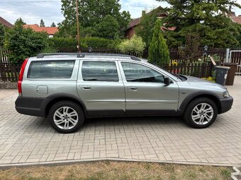 Volvo XC70 2.5T - 3