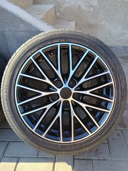 Litá kola Borbet 22545 R17 s letními pneu. Audi A3 - 3
