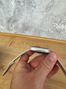 Apple Watch Series 7 45mm LTE – Jako nové, kompletní balení - 3