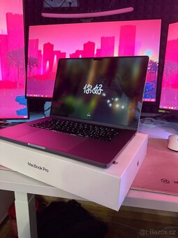 MacBook M1 Pro 16” / 1TB / 16GB Ram / Stříbrný - 3