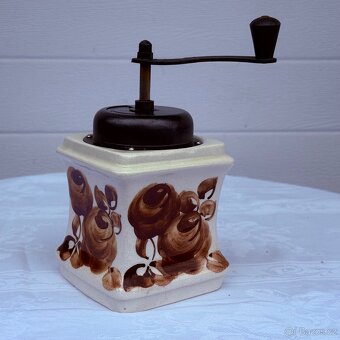 Zdobený keramický mlýnek na kávu - 3