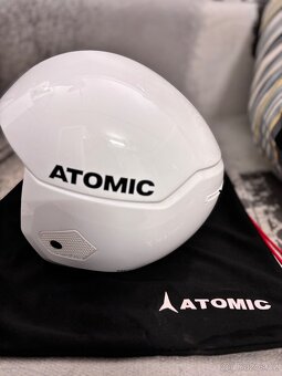 Lyžařská helma atomic - 3