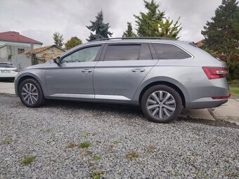 Superb 2.0tdi 140 kw manuál. - 3