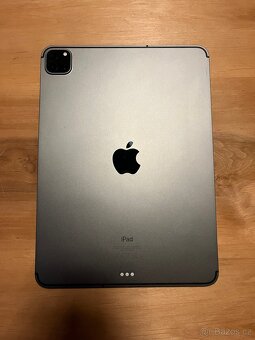 Apple iPad Pro 11 2. generace 256GB - 3